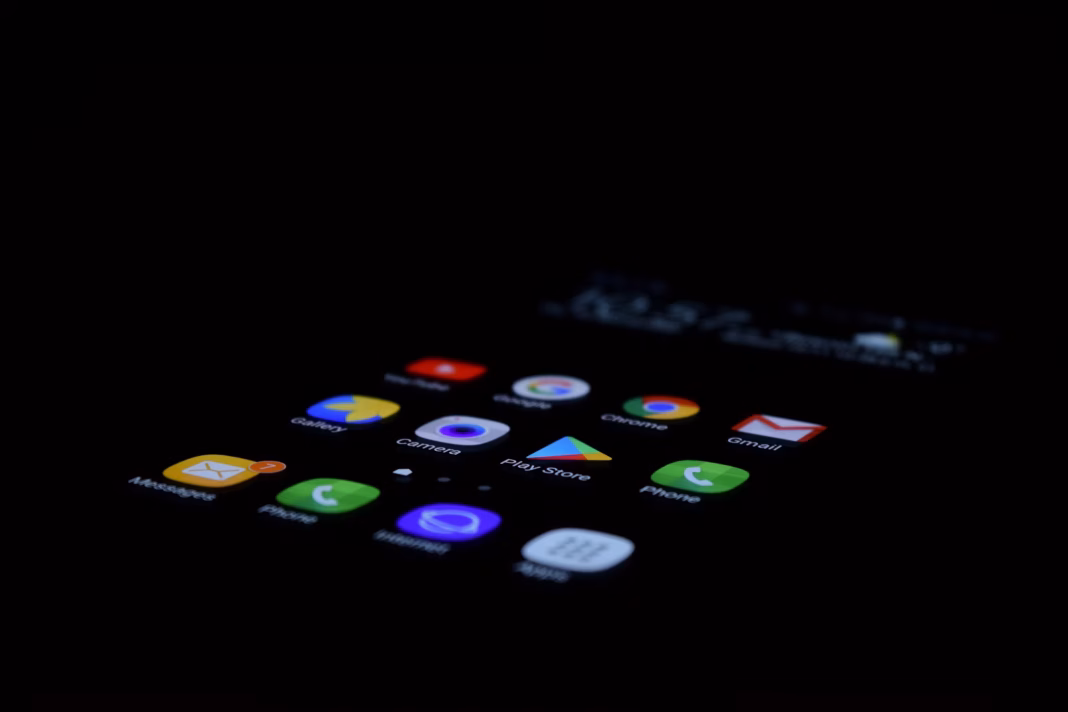 Android Storage Hacks: How to Recover Space Your Phone Is Hiding Android Storage Hacks: How to Recover Space Your Phone Is Hiding