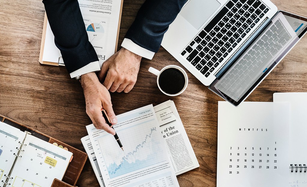 Fix Startup Burn Rate Blindness with Unit Economics Fix Startup Burn Rate Blindness with Unit Economics