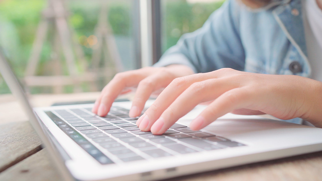 The Solopreneur Stack: Building Tech Startups with AI Agents The Solopreneur Stack: Building Tech Startups with AI Agents